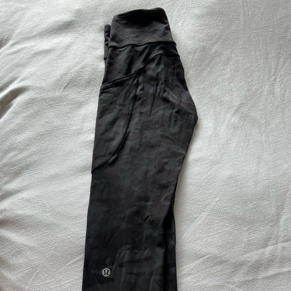 Lululemon fast & free camo leggings